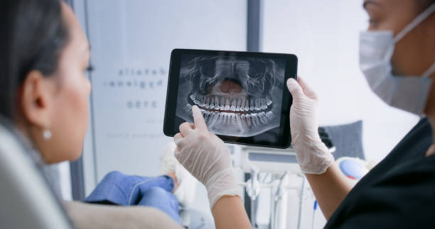 Best Weekend Emergency Dentist in Meiners Oaks, CA