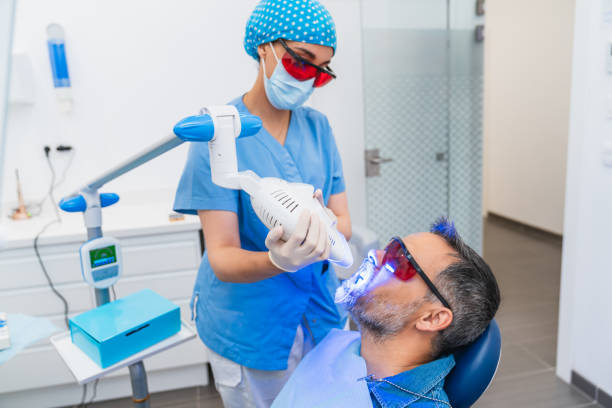Best Emergency Dental Care for Broken or Chipped Teeth in Meiners Oaks, CA